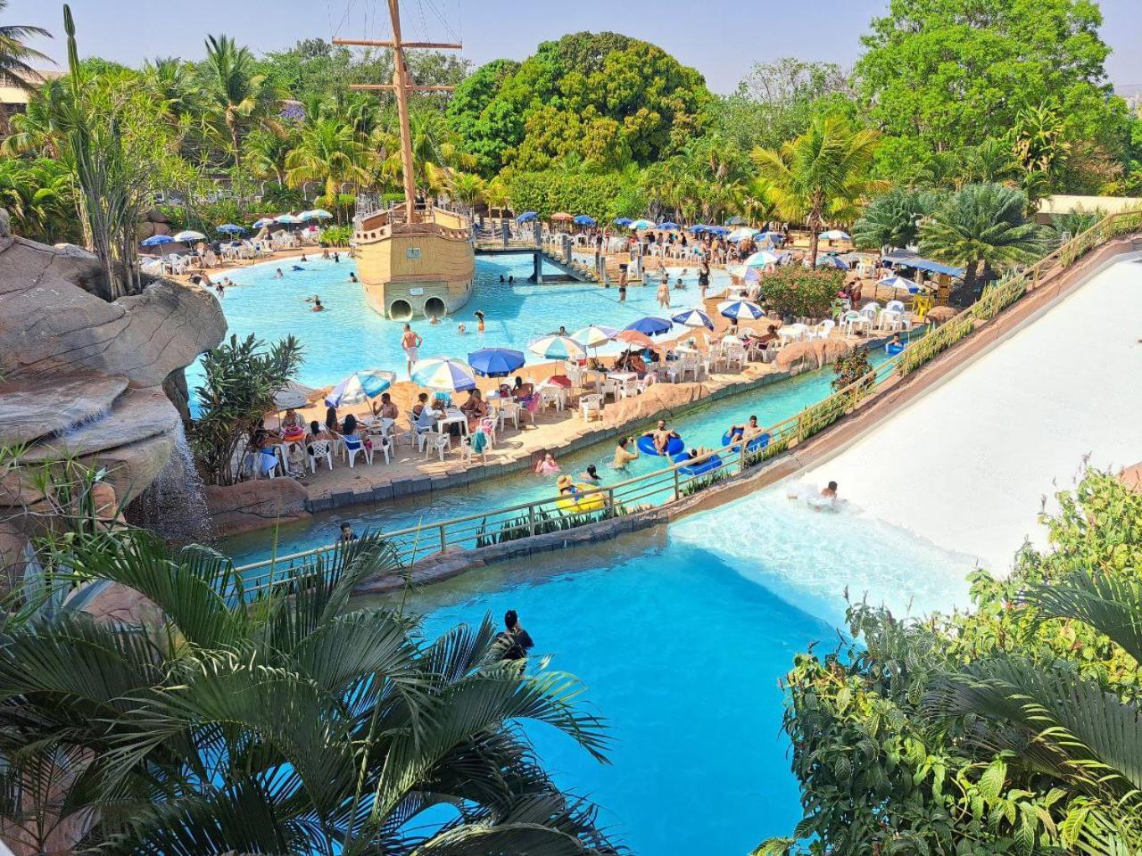 Piazza Diroma Hotel - Acqua Park E Splash Caldas Novas Exterior foto